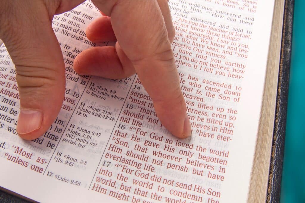 A Bible open to John 3:16